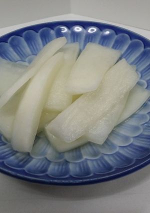 ゆずのすし酢漬け(超簡単!ゆず大根)-レシピのメイン写真