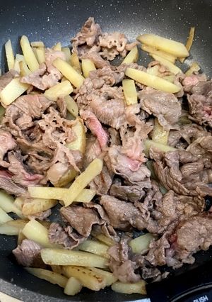 じゃが牛肉炒め-レシピのメイン写真