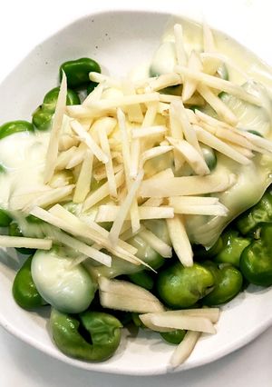 そら豆のチーズ新生姜のせ-レシピのメイン写真
