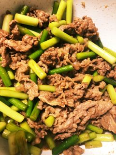 タレで簡単!牛肉ニンニクの芽炒め★-レシピのメイン写真