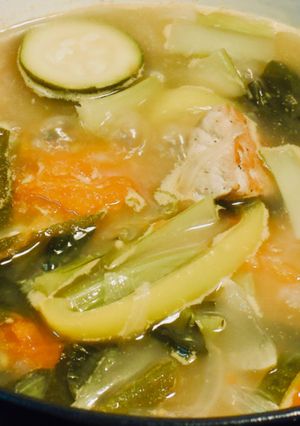 フィリピンの定番家庭料理ポークシニガン-レシピのメイン写真