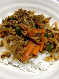 切り干し大根のカレーそぼろ丼-レシピのメイン写真
