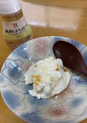 超簡単♪濃厚ギリシャヨーグルト-レシピのメイン写真