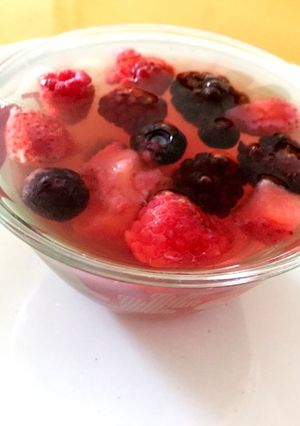 いちごかき氷のゼリーwithベリー-レシピのメイン写真