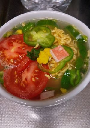 簡単サラダカップヌードル-レシピのメイン写真