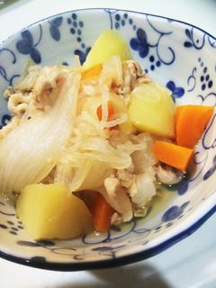 麺つゆとすき焼きのタレで甘めの肉じゃが☆-レシピのメイン写真