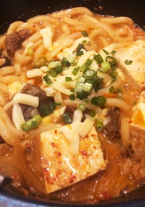 【鍋素無しで簡単本格】チゲうどん鍋-レシピのメイン写真