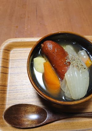 我が家の簡単コンソメスープ-レシピのメイン写真