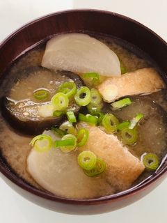 なすかぶ油揚げの味噌汁-レシピのメイン写真