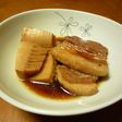 たけのこと豚バラ肉のこっくり煮