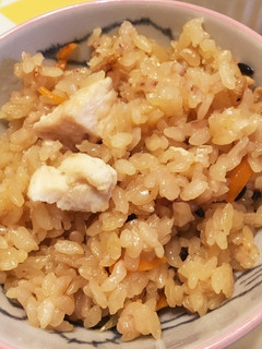 シンプルが美味しい!炊き込みご飯-レシピのメイン写真