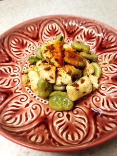 茹でそら豆と鶏むね肉のクミンシード炒め-レシピのメイン写真