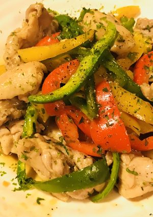 鶏もも肉とパプリカのオイスターソース炒め-レシピのメイン写真