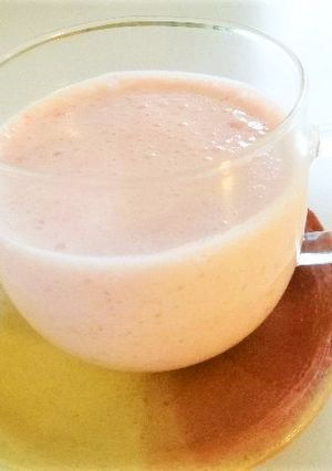 苺のヨーグルトドリンク-レシピのメイン写真