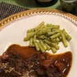 牛スネ肉の赤ワイン煮込み