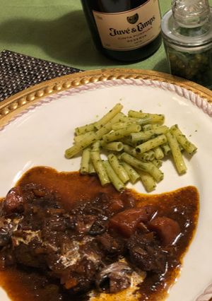 牛スネ肉の赤ワイン煮込み-レシピのメイン写真