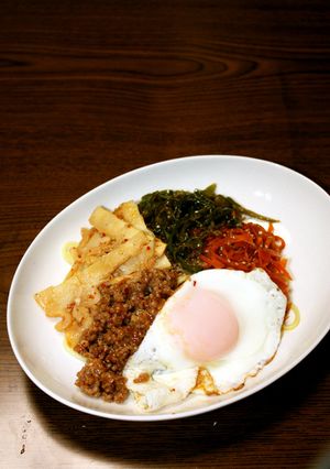 万願寺甘とうと豚ひき肉の混ぜ麺-レシピのメイン写真