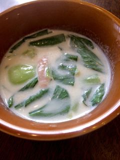 チンゲン菜とベーコンのミルクスープ♪-レシピのメイン写真