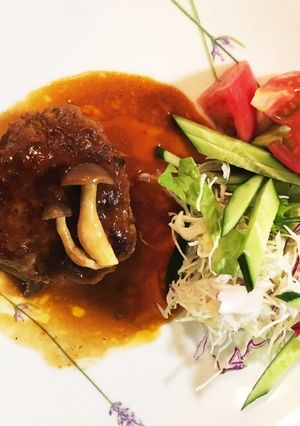 フライパンで煮込みハンバーグ-レシピのメイン写真