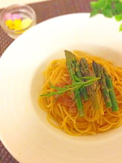 アスパラガスとベーコンの春パスタ-レシピのメイン写真