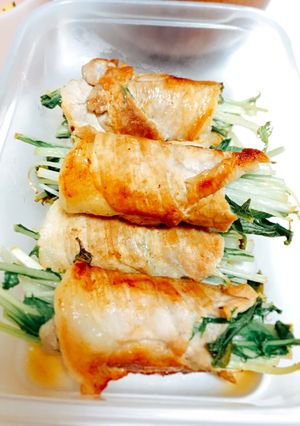 シャキシャキ食感！水菜の豚肩ロース巻き-レシピのメイン写真