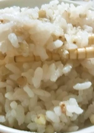 もちもち蕎麦の実入りごはん-レシピのメイン写真