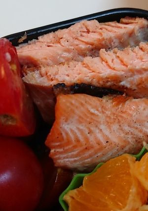 生サーモンの塩胡椒蒸し焼き-レシピのメイン写真