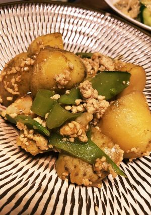 新じゃがと鳥ミンチのほっこり煮-レシピのメイン写真