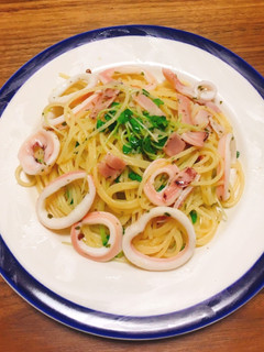 イカとかいわれのレモンバターパスタ-レシピのメイン写真