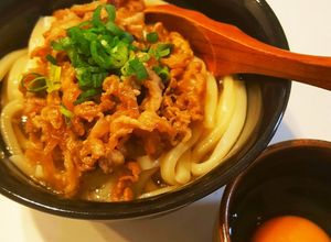 甘じょっぱ肉旨❤冷やし牛すき月見うどん❤-レシピのメイン写真