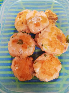 簡単なお弁当のおかずに♪鮭のおやき-レシピのメイン写真