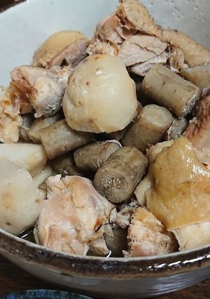 鶏ももと里芋とごぼうの煮しめ-レシピのメイン写真
