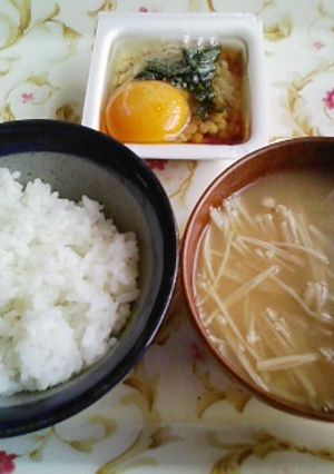 きのこ大好き♪えのきの味噌汁-レシピのメイン写真