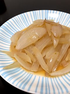 たまねぎの炒め煮(焼肉のたれ味)-レシピのメイン写真