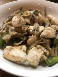 アスパラ舞茸鶏肉の炒めもの-レシピのメイン写真