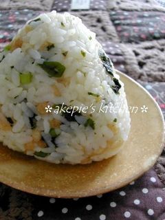 ☆天かす&ねぎ&海苔 入り☆おにぎり-レシピのメイン写真