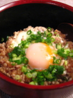 とりそぼろのおろし煮月見丼-レシピのメイン写真