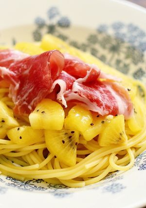 キウイと生ハムのかんたん冷製パスタ-レシピのメイン写真