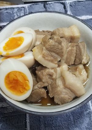 圧力鍋で豚角煮と味玉-レシピのメイン写真