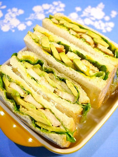 簡単!甘辛☆照り焼きサラダチキンサンド-レシピのメイン写真