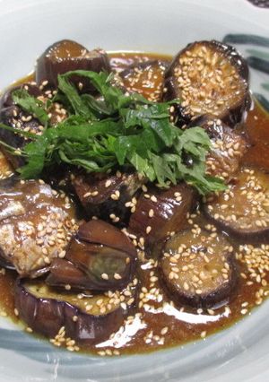 おひとりさまの鰯味付け缶で簡単茄子の煮物-レシピのメイン写真