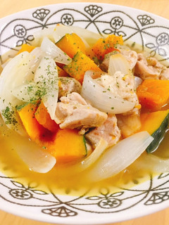 鶏もも肉とかぼちゃのスープ-レシピのメイン写真