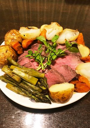 ダッチオーブンで作るローストビーフ-レシピのメイン写真