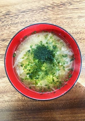 青のりとじゃがいも玉ねぎの味噌汁-レシピのメイン写真