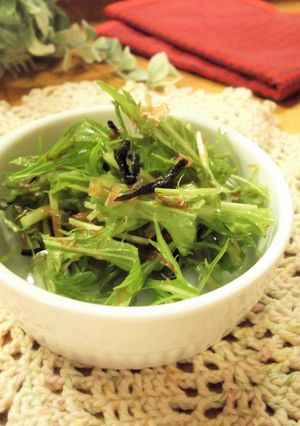 隙間おかず♪水菜の塩昆布おかか和え-レシピのメイン写真