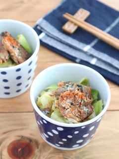 簡単おつまみ☆キャベツとさんま蒲焼き和え-レシピのメイン写真