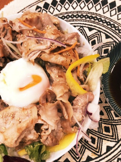焼きしゃぶ温玉添え-レシピのメイン写真