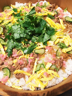 お手軽 焼肉ちらし寿司-レシピのメイン写真
