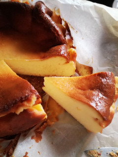 バスク風チーズケーキ-レシピのメイン写真