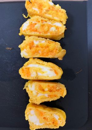 すりニンジンの卵焼き(離乳食後期〜)-レシピのメイン写真
